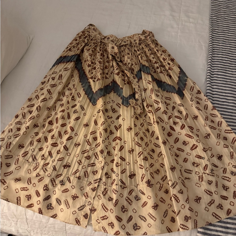Patterned Beige Skirt